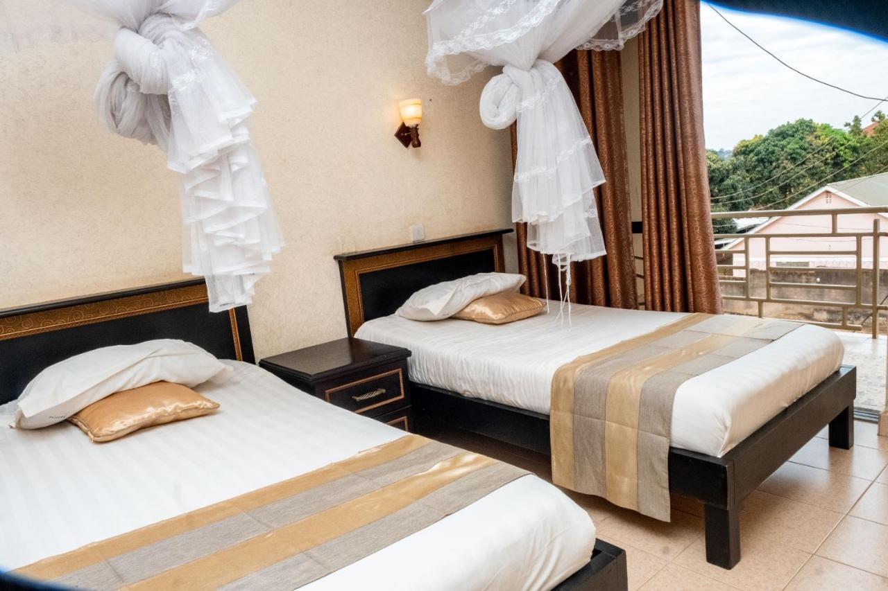 Tristar Hotel 캄팔라 외부 사진