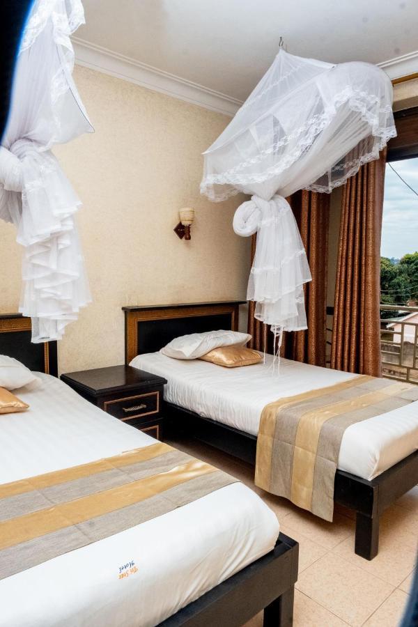 Tristar Hotel 캄팔라 외부 사진