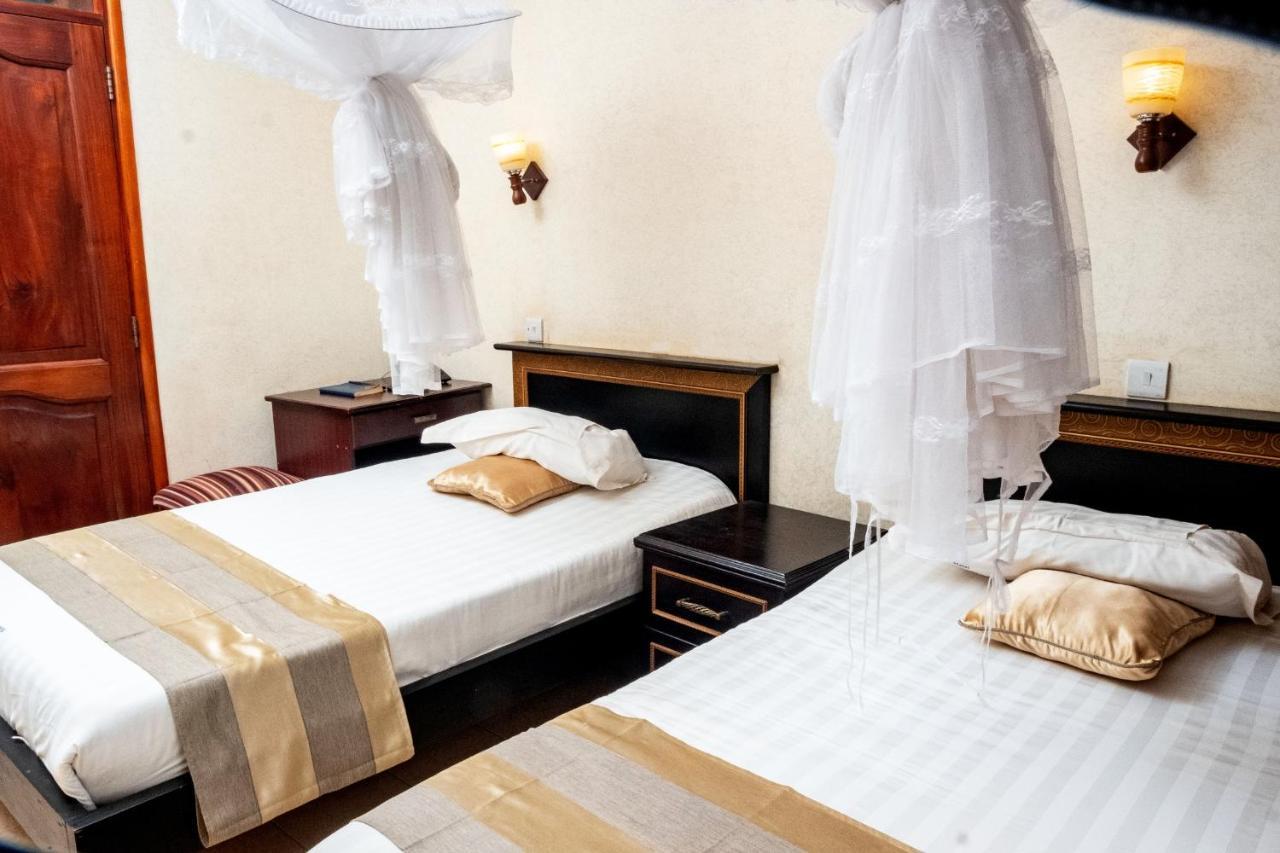 Tristar Hotel 캄팔라 외부 사진
