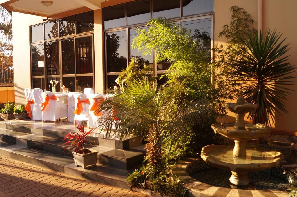 Tristar Hotel 캄팔라 외부 사진